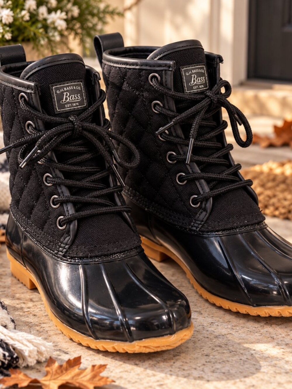NEW G.H. Bass & Co. Harlequin Black Quilted Duck Boots